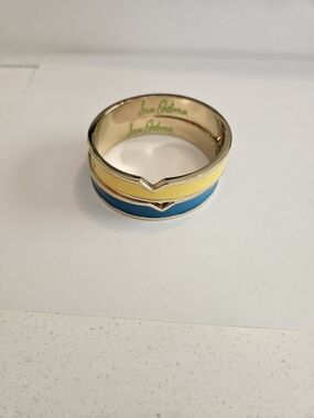 Sam Edelman Yellow & Blue Enamel V-Detail Bangle Bracelet
